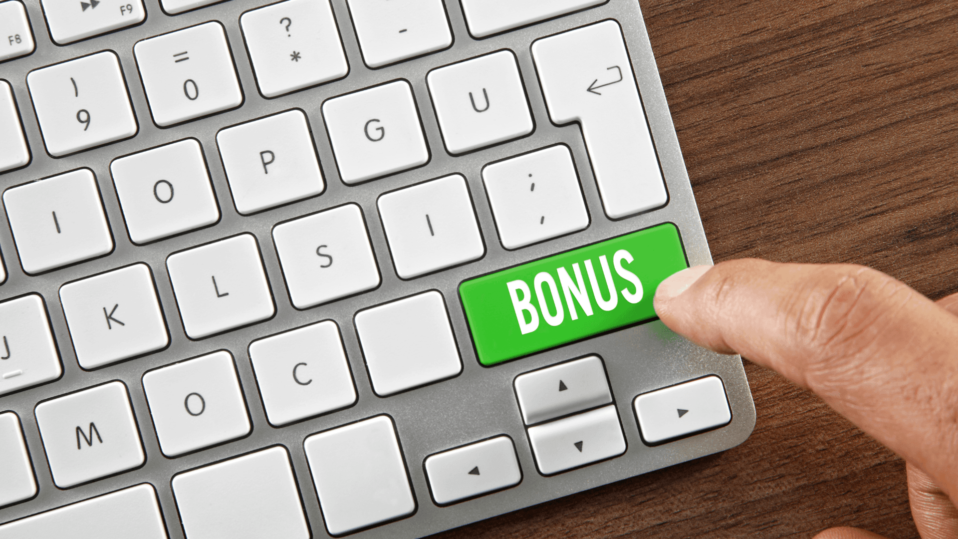 Welcome Bonus vs Reload Bonus: What's the Difference? image